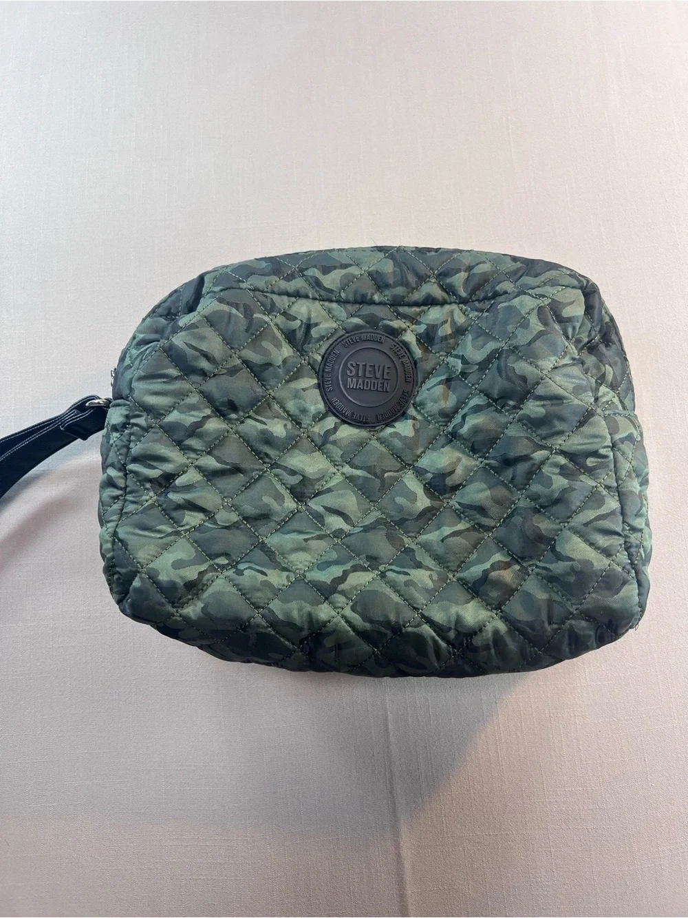 Steve Madden Large Quilted Camo Cosmetic Bag Travel Toiletry Organizer